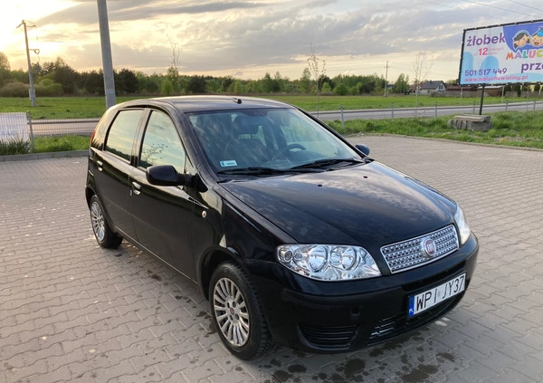 Fiat Punto cena 8500 przebieg: 210000, rok produkcji 2010 z Aleksandrów Łódzki małe 106